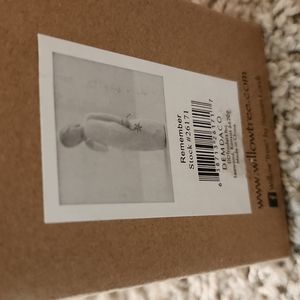 WillowTree "Remember" figurine
